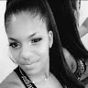 Meet your Posher, Maxine